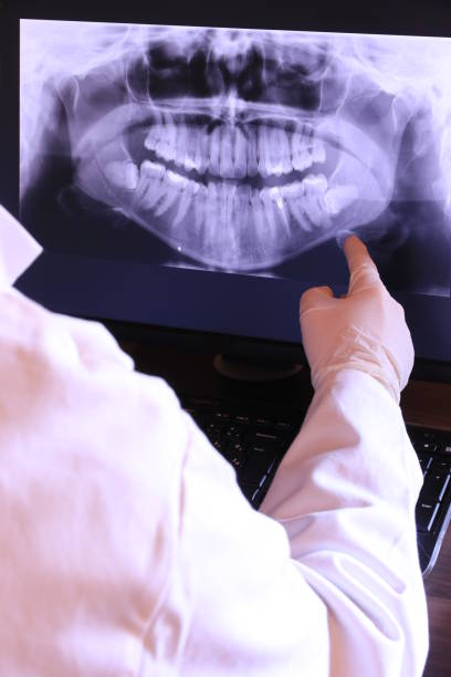 Best Cracked Tooth Emergency Dentist  in Brookville, OH